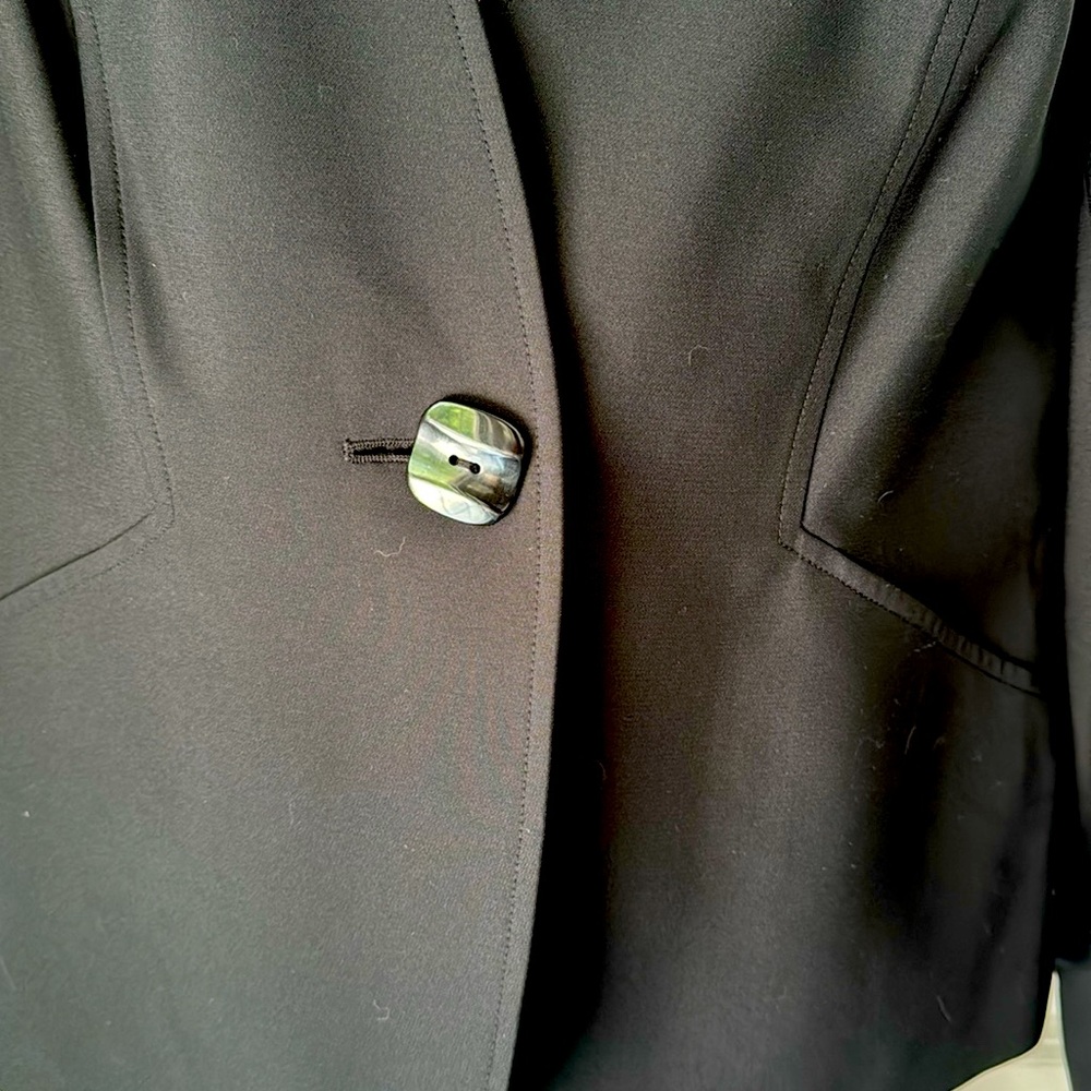Ellen Tracy. Elegant women's jacket black mao  collar one button size 6 - Picture 3 of 8